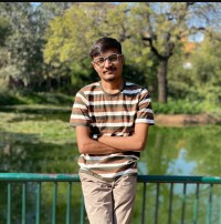 Portrait of Harshit Makwana